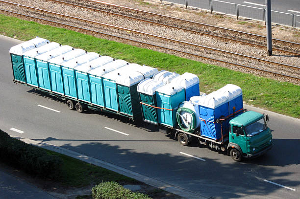Best Portable restroom trailer rental  in Dundee, OR